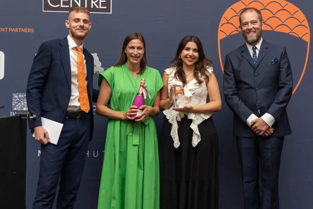 100% Optical organisers win award